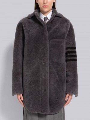 Thom Browne Shearling Supersize 4-Bar Shirtdress Mäntel Damen Grau | CAS97L02695