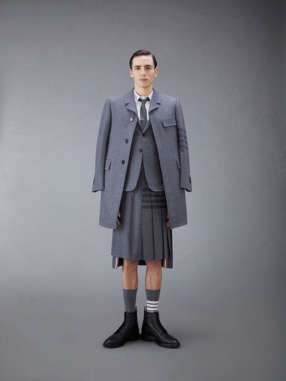 Thom Browne Flannel 4-Bar Classic Chesterfield Mäntel Herren Grau | KEC07W23316