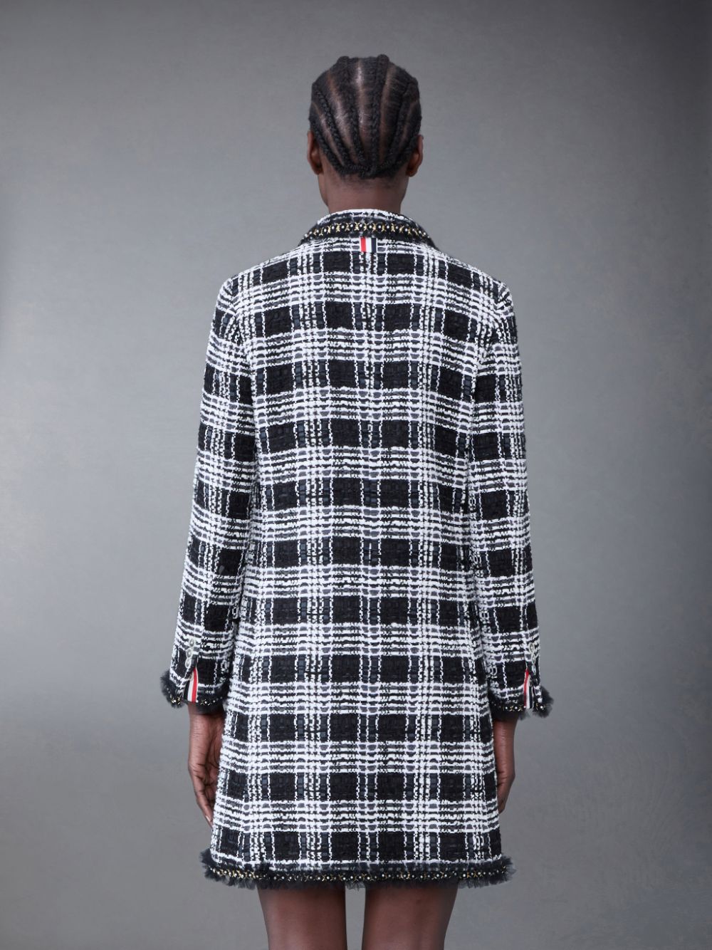 Thom Browne Prince of Wales Chenille Tweed Tuft and Pearl Chesterfield Kleid Damen Schwarz | BKD21V82605